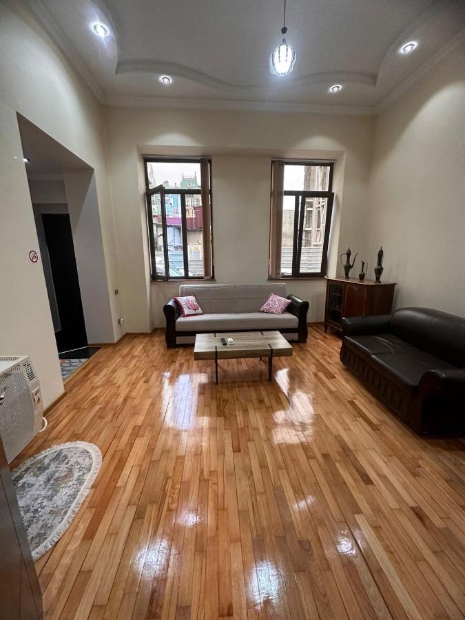 Old Batumi Apartment On Kostava 9 المظهر الخارجي الصورة