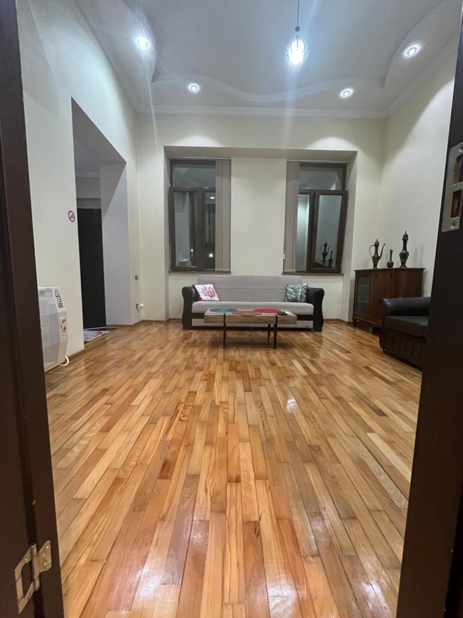 Old Batumi Apartment On Kostava 9 المظهر الخارجي الصورة